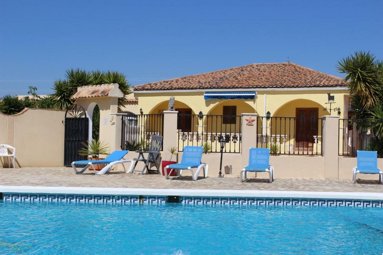 Villa Mariana Almería Buitenkant foto